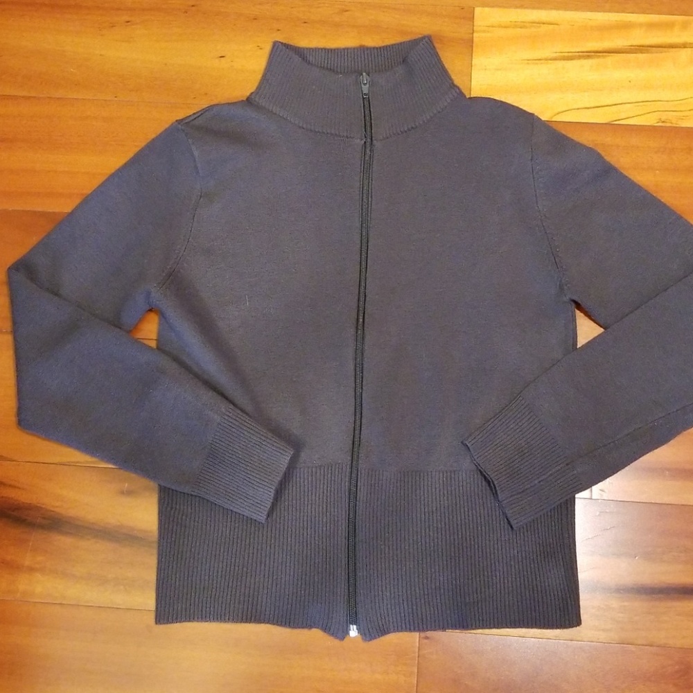 Zip up sweater